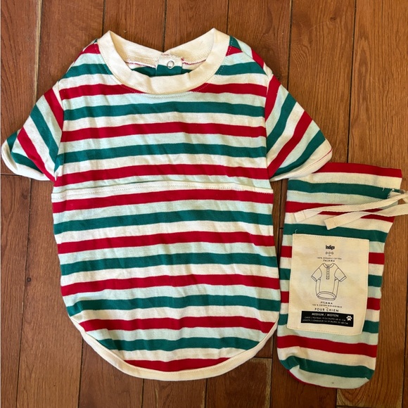 Indigo dog pyjamas - size medium. Chest: 19-24 inches. Length: 14-19 inches. - Picture 2 of 4